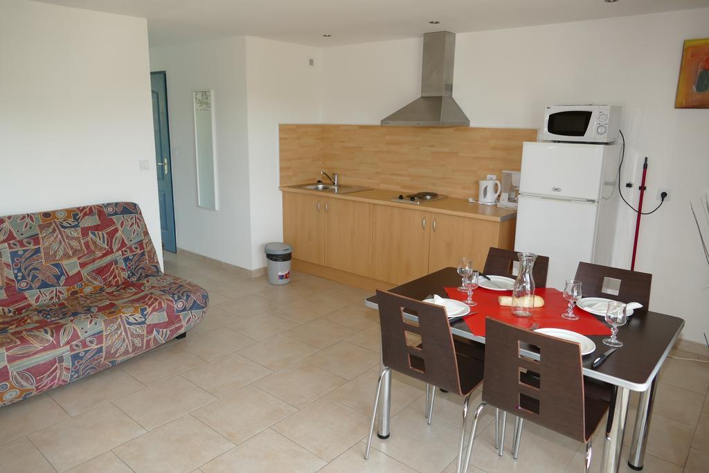 Saint Esteve Appart Hotel La Ciotat Bagian luar foto