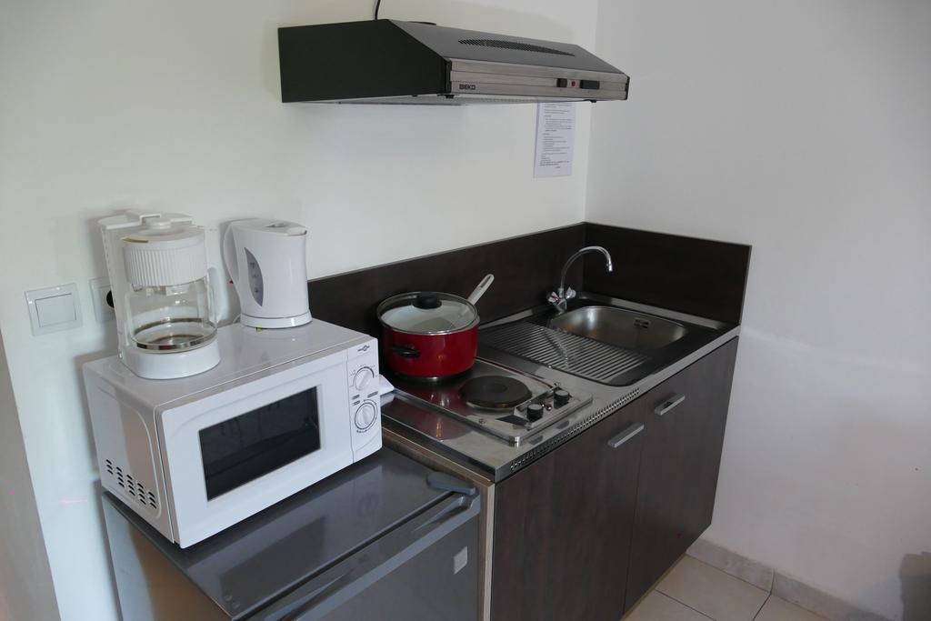 Saint Esteve Appart Hotel La Ciotat Bagian luar foto