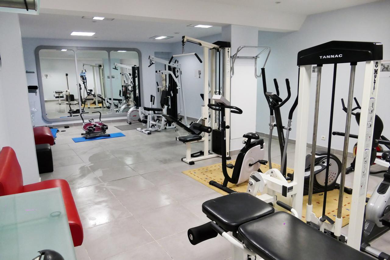 Saint Esteve Appart Hotel La Ciotat Bagian luar foto